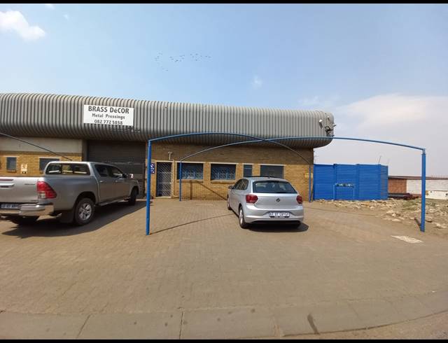 440M² MINI FACTORY TO LET IN KNIGHTS